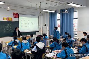 杜兰特：很多人不了解球队的内部情况 我们每个人都在努力